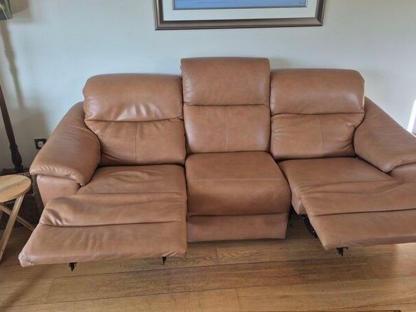 Natuzzi Editions Potenza C063 3 Seater Leather Power Recliner Sofa - Main image