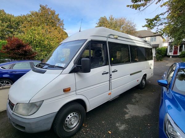 Camper Van - Main image