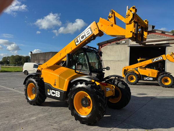 2022 JCB 531-70 AGRI   (2203 HOURS) - Main image