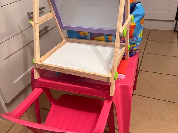 Toys - Main image