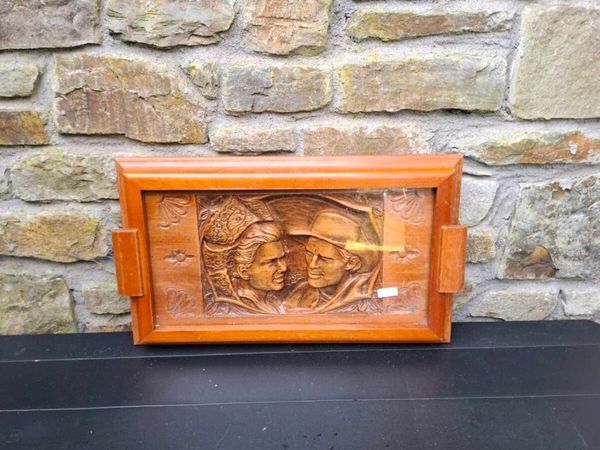 Wood sculpted tray - Main image