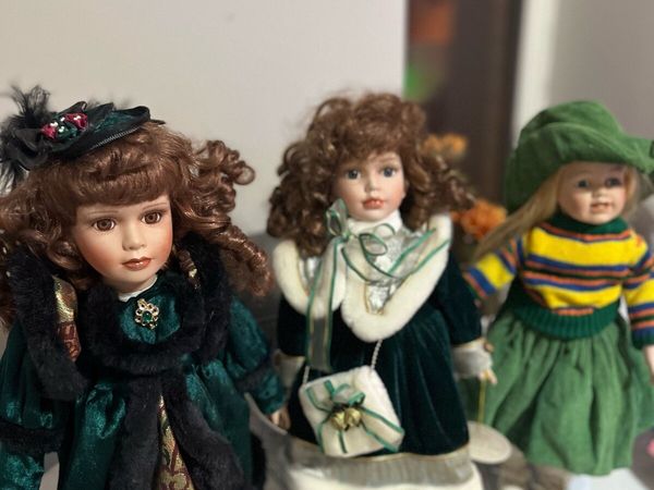 Porcelain dolls - Main image