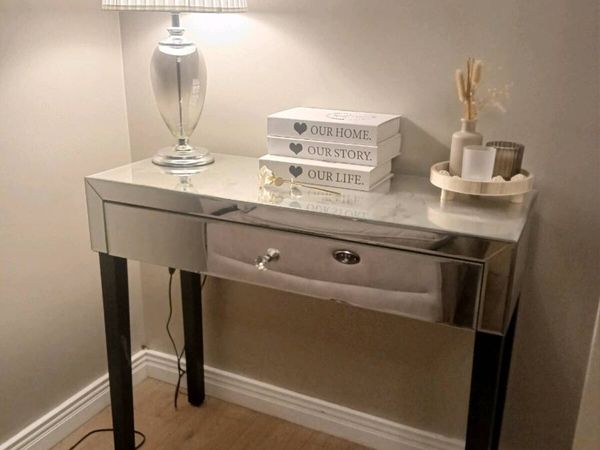 Console table 
Condition like new - Main image