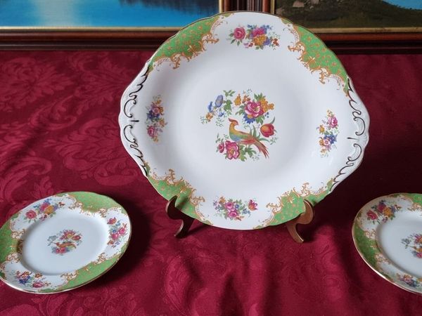 3Pc.Paragon Rockingham English Bone China Cake Set - Main image