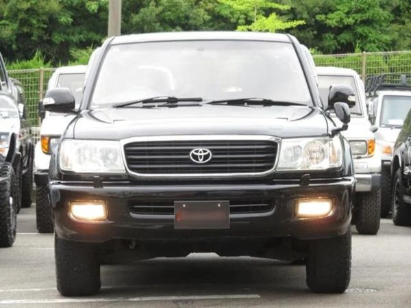 2000 TOYOTA LAND CRUISER 100 VX Amazon 4.2 2 Seats - Main image