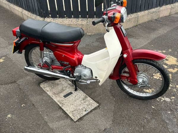Honda C90 Cub - Main image