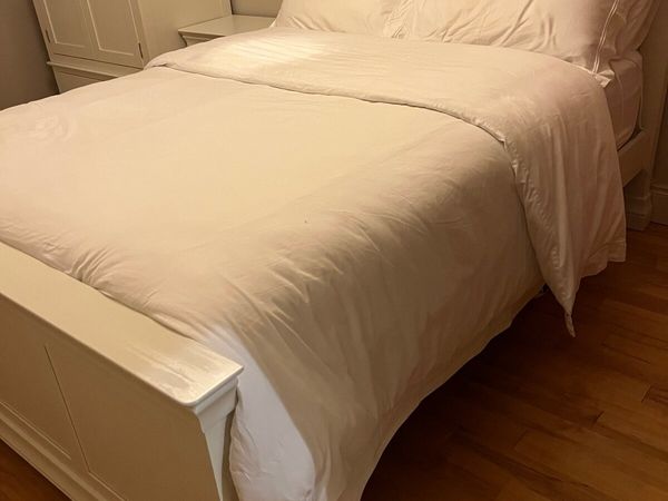 Furniture - Main image