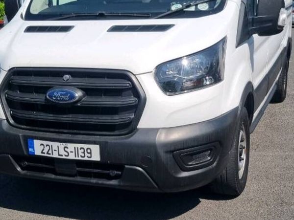 Ford Transit 350 - Main image