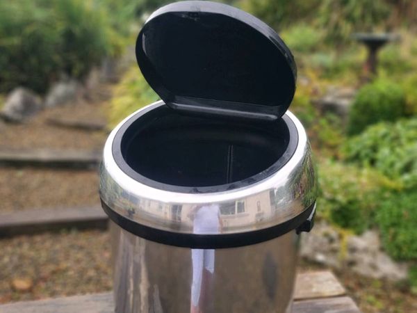 Brabantia large kitchen bin - Main image