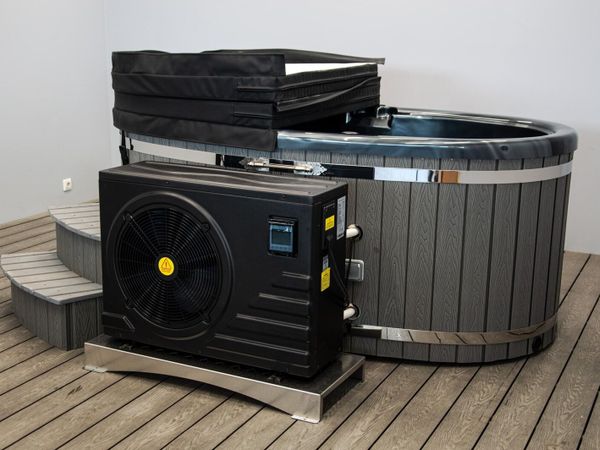 Jacyzzys abd Saunas - Main image