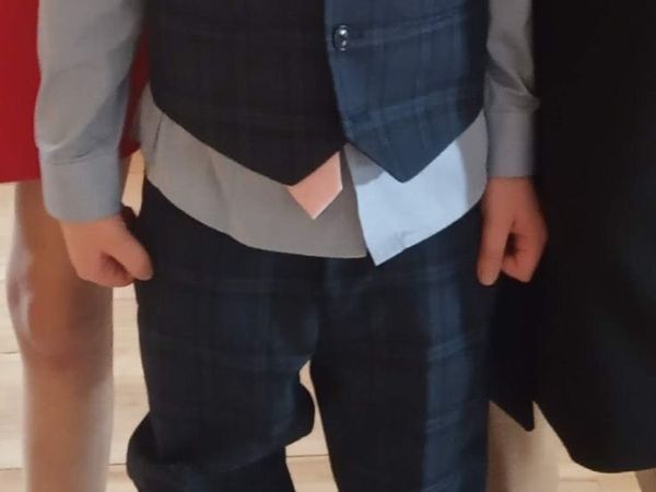 Boy's suit - Main image