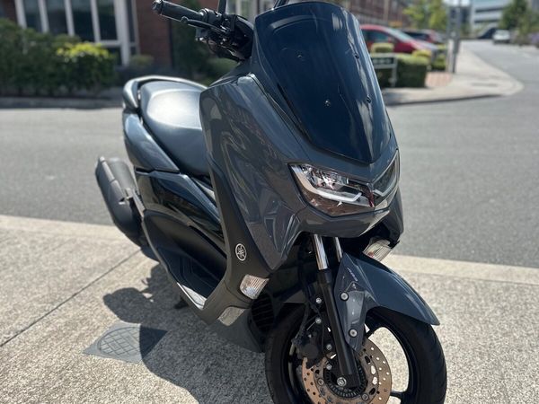 YAMAHA Nmax 2024 (only 10.500km) - Main image