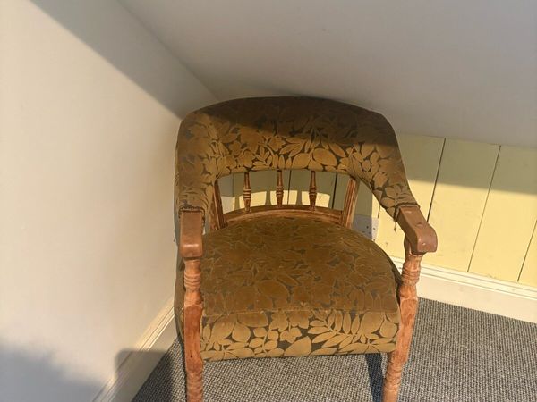Antique tub chair - Main image