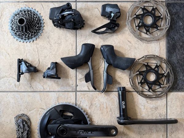 SRAM Force AXS 12 Speed Groupset w/ Power Meter - Main image