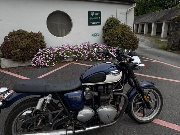 2011 Triumph Bonneville SE 865cc | 42,500km - Main image