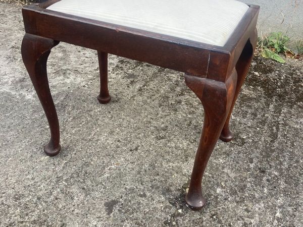 Vintage Stool - Main image