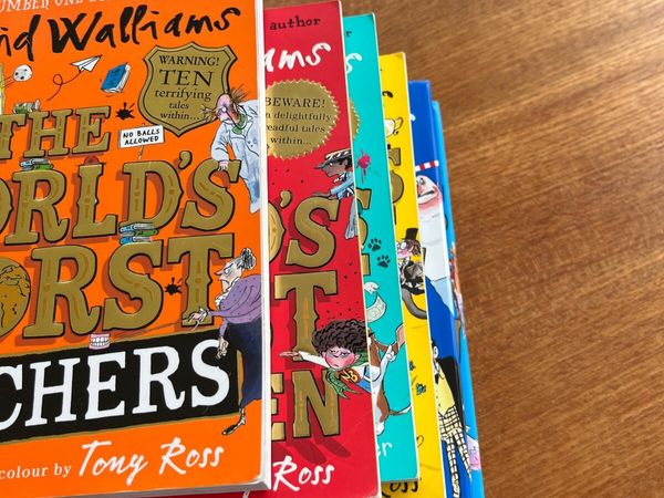 6 David Walliams books ("World worst..."); 5€/book - Main image