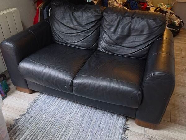 2 seater leather sofa - Main image