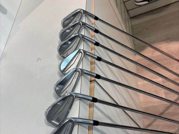Takomo Forged 201 (4-PW) S Flex - Main image