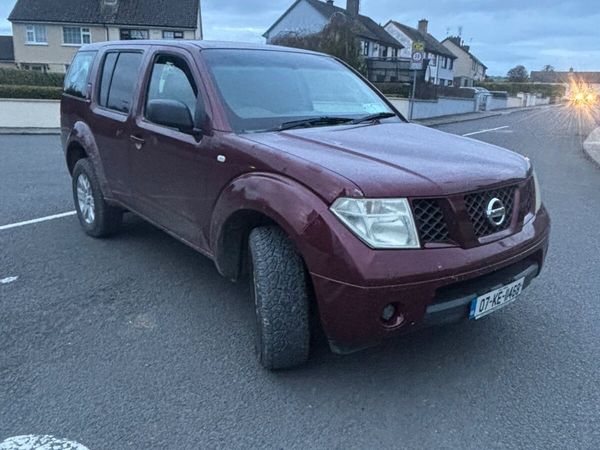 2007 Nissan pathfinder commercial - Main image