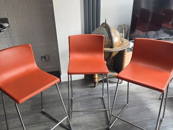 Bar stools - Main image
