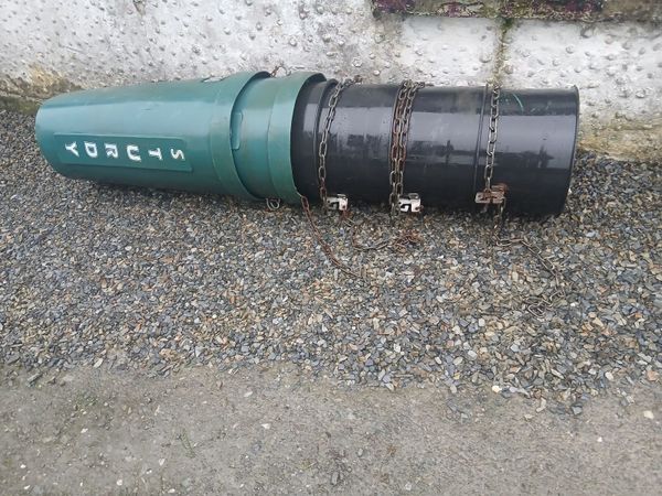 Rubbish chute - Main image