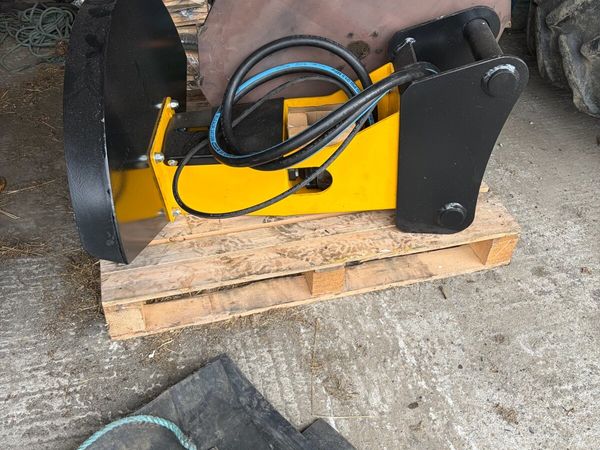 Digger saw head 13 ton 65mm pins - Main image