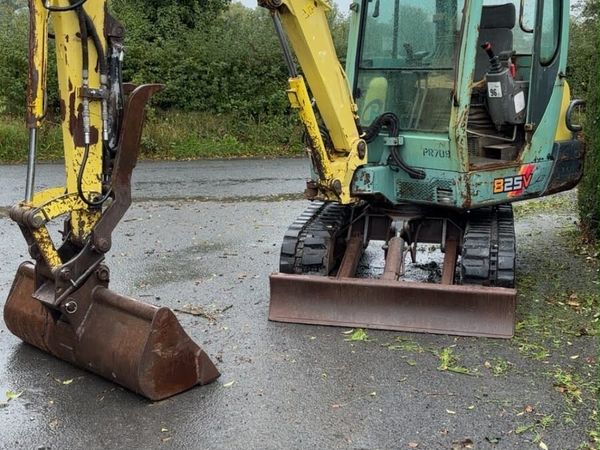 YANMAR mini digger 3 ton - Main image