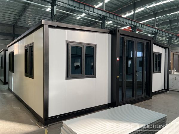 2026 20' x 19' Deluxe Expandable Container House - Main image