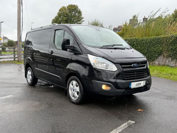ABSOLUTELY STUNNING LIMITED FORD CUSTOM BLACK - Main image