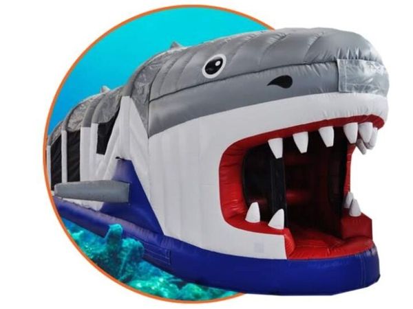 Bouncy castle - Main image