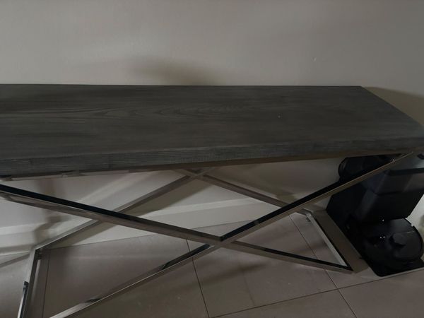 Console table lol - Main image