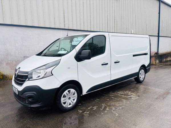 21 Renault Trafic 2.0 LWB..Low Kms..€12,950 + VAT - Main image