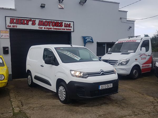 Citroen Berlingo 212D 84KM AS NEW VAT INVOICE - Main image