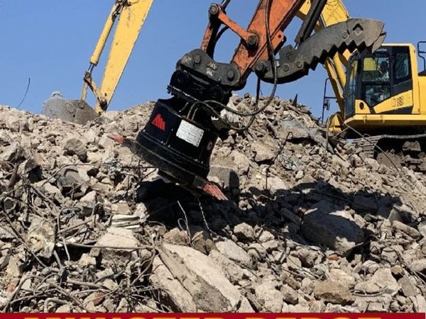 Attachment Hire,  Magnet - Main image