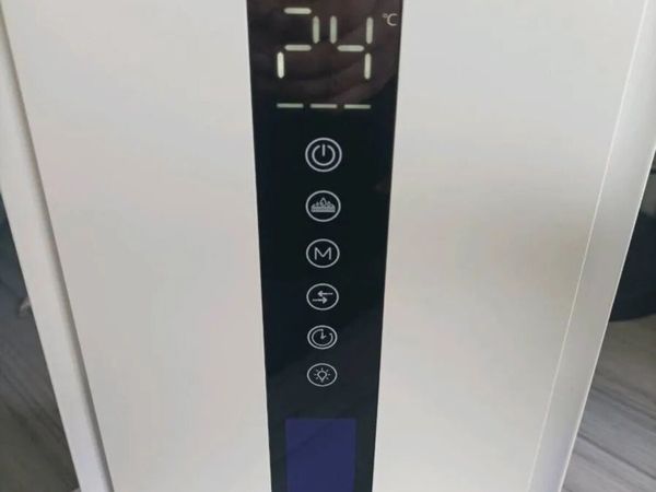 Small Dehumidifier - Main image