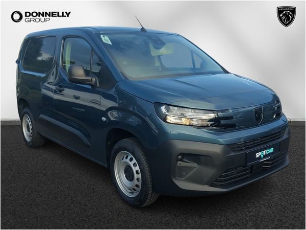 Peugeot Partner Standard Diesel Professional Plus - Main image