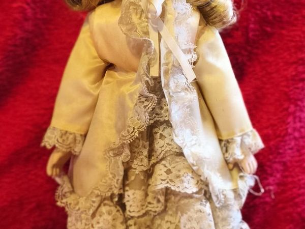 Large Collectable Porcelain Doll - Main image