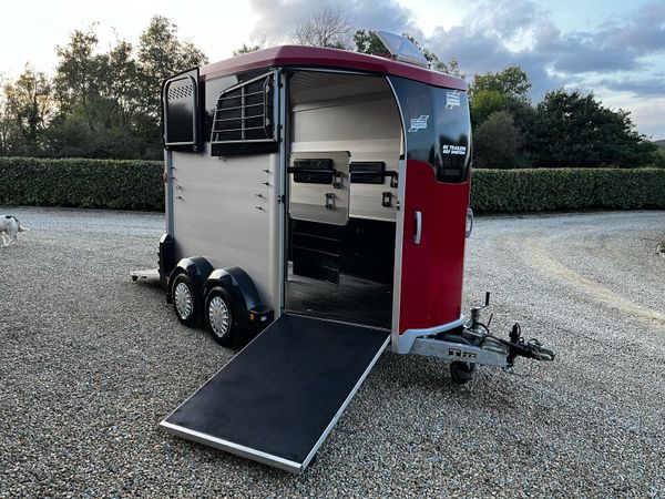 Ifor Williams HBX 506 - Main image