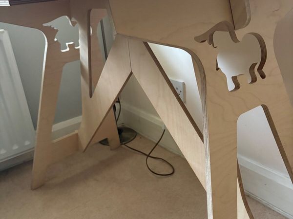 Desk - Main image