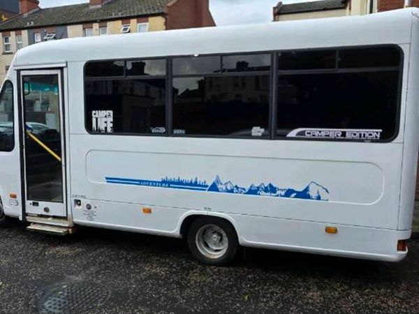 Mercedes sprinter camper van - Main image