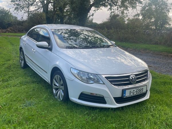 Volkswagen Passat CC - Main image