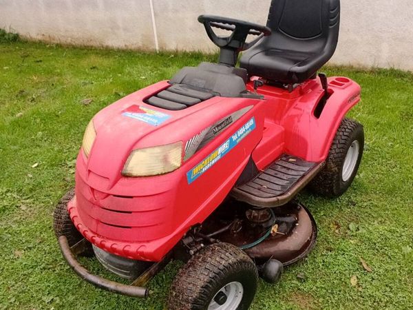 Ride on lawnmower - Main image