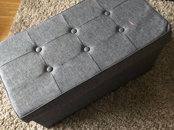 Free Ottoman storage - Main image