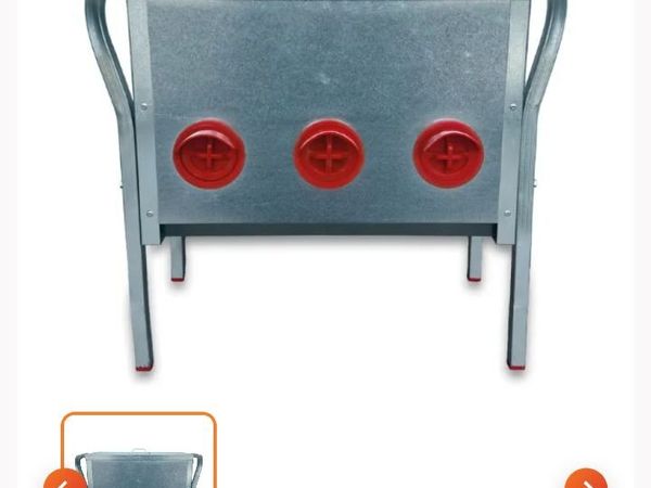 Hen feeder - Main image