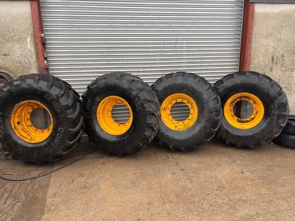 Jcb 24” 12stud - Main image