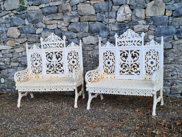 Cast iron  garden chair - Main image
