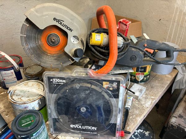 Evolution con saw and spare blade - Main image