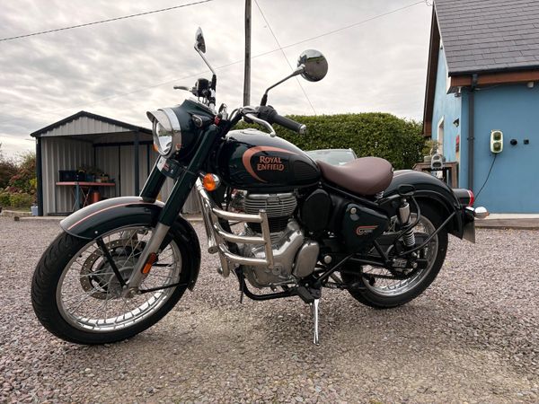 Royal Enfield Classic 350 - Main image