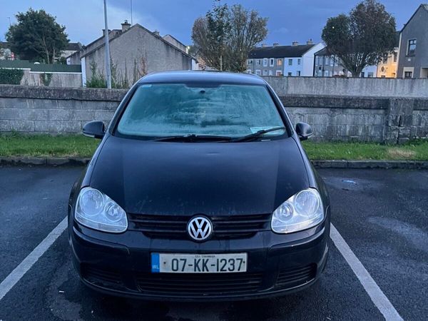 Vw golf - Main image